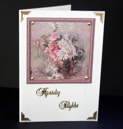 Daisy and Pink Roses Card with Petal Stackers by Ulla Skraedderdal