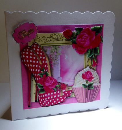 Eccentric Shoes, Cupcake & Pink Roses Mini Kit by Ulla Skraedderdal