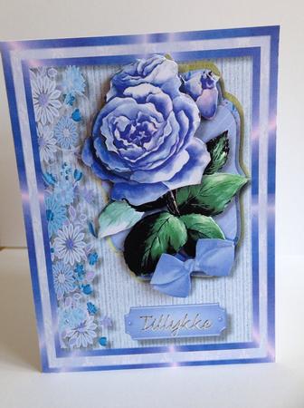 Beautiful Vintage Lilac Rose  by Ulla Skraedderdal
