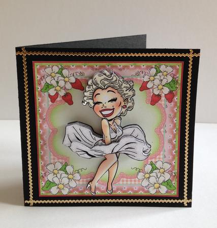 The Beautiful Blonde Topper by Ulla Skraedderdal