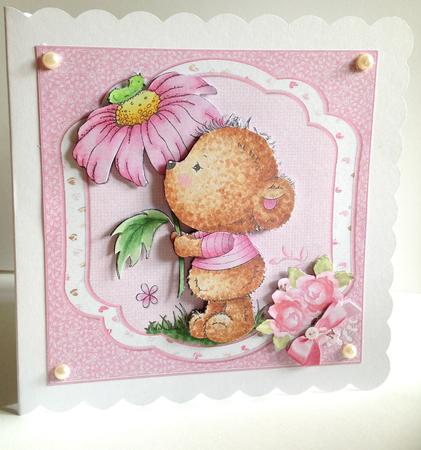 8x8 a Flower from Ted Mini Kit by Ulla Skraedderdal