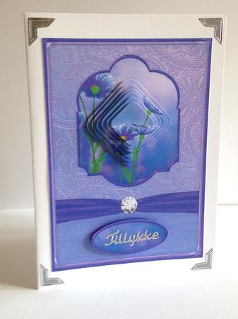 Bramble Blossom Pyramage Mini Kit by Ulla Skraedderdal