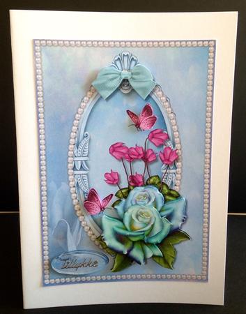 Roses in Pearl Frame by Ulla Skraedderdal