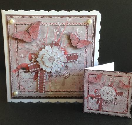 Cardtopper with Large Highbox Red Flowers 374 by Ulla Skraedderdal