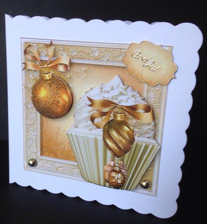 Bling Christmas Cupcake in Gold 8x8 Quick Topper by Ulla Skraedderdal