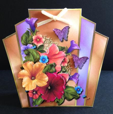 Petunias & Butterflies Topper by Ulla Skraedderdal