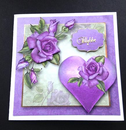 Hearts & Flowers - Heritage Roses 8x8 Quick Topper by Ulla Skraedderdal