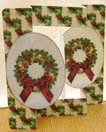 Christmas Wreath Folded Card by Valerie Cuthbertson