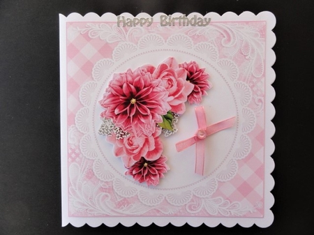 CU DR  Roses Beauty by Valerie Spowart