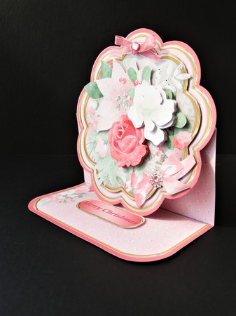 Christmas Flowers - Petal Easel Card Mini Kit by Valerie Spowart