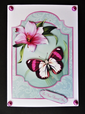 Lively Lily Shaped Card Front with Step-by-Step by Valerie Spowart