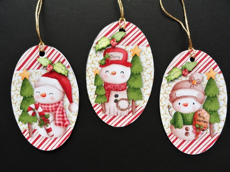 2021- Christmas Tags Sheet 8 by Valerie Spowart