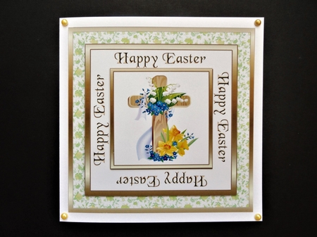 SC Cross with daffodils by Valerie Spowart