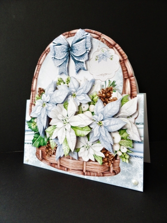 Christmas Basket 04 Shaped Mini Page Kit by Valerie Spowart