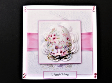 Floral Egg No.3 by Valerie Spowart