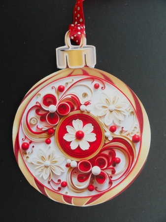 Trimming the Tree 3 - Pocket Bauble Surprise Kit by Valerie Spowart