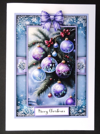 Christmas Bauble - Mini Kit by Valerie Spowart