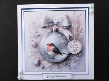 bauble 5 by Valerie Spowart