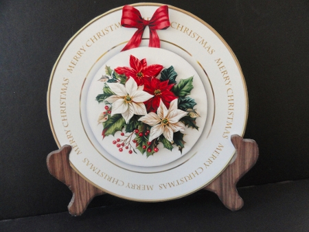 Christmas Plate With Stand Kit-15 by Valerie Spowart