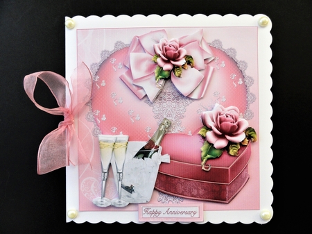 8x8 gifts of love lace heart mini kit by Valerie Spowart
