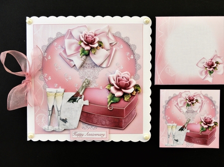 8x8 gifts of love lace heart mini kit by Valerie Spowart