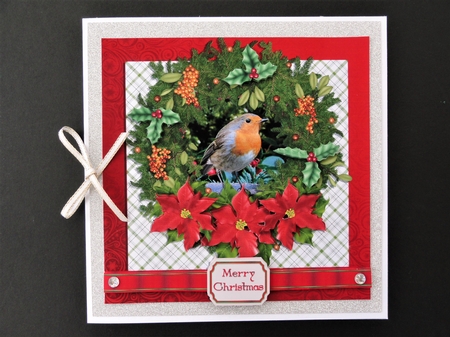 CHRISTMAS ROBIN WREATH  by Valerie Spowart