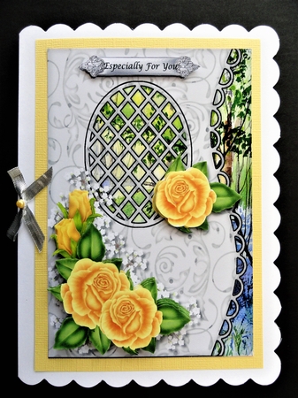 Lattice card yellow Roses by Valerie Spowart