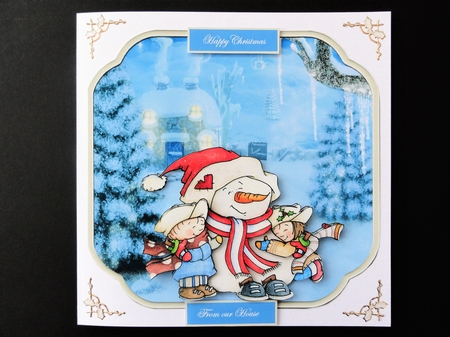 Snowman loves friends by Valerie Spowart