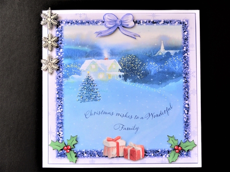 CHRISTMAS WISHES WONDERFUL FAMILY by Valerie Spowart