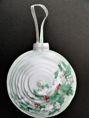 Green Holly Bauble, Card, and Gift Box Mini Kit by Valerie Spowart
