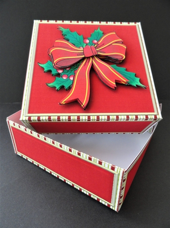 3D Bauble Card And Gift Box The Drummer Mouse by Valerie Spowart