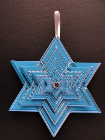 JJ CHRISTMAS GLASS STAR BLUE DECORATION by Valerie Spowart