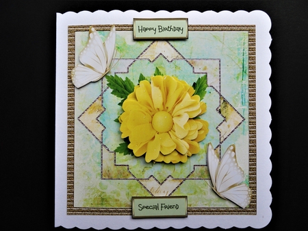 Yellow flower by Valerie Spowart