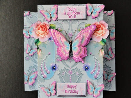 Pearls & Butterflies Cut & Fold 4 Page Mini-Kit by Valerie Spowart