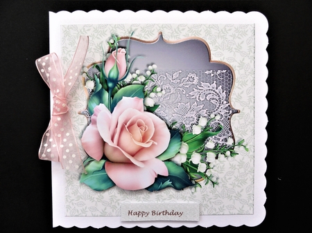 Scallop Lace Topper English Roses by Valerie Spowart