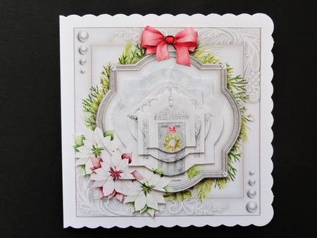 Christmas Pyramage mini kit 30 by Valerie Spowart