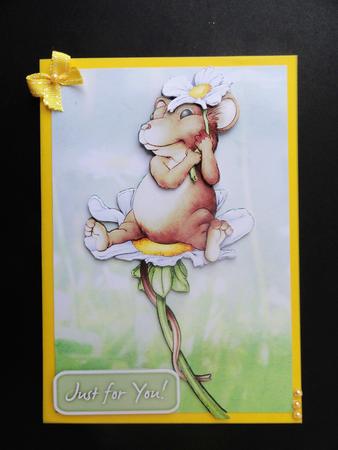 Daisy Mouse by Valerie Spowart