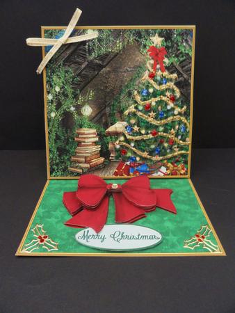 Holiday Reading Pyramid Easel by Valerie Spowart