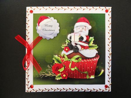 Christmas Cupcake with Icing Santa Mini Kit by Valerie Spowart