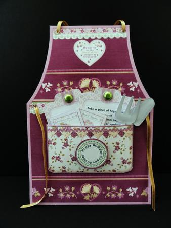 Gardening Apron Ladies Tent Card Mini Kit by Valerie Spowart