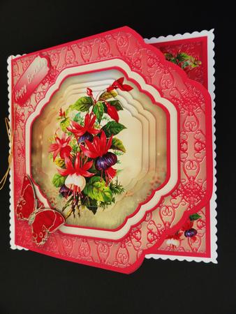Red Fuchsias Cut Corners Card Mini Kit by Valerie Spowart