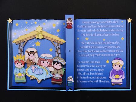 Away in a Manger Open Book Mini Kit by Valerie Spowart