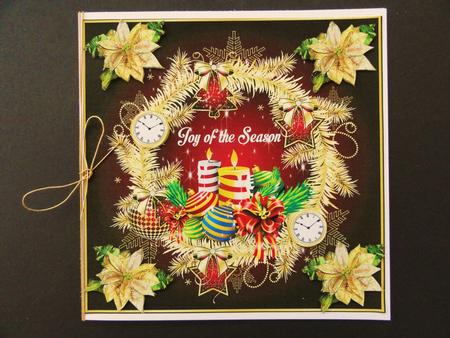 Golden Wreath Christmas by Valerie Spowart
