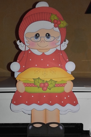 3D on the Shelf Card Kit - Christmas Mrs Claus' Mince Pie by Wanda Lipski