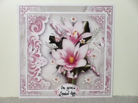 Magnolia Floral Bouquet Mini Kit by Wayne Swan