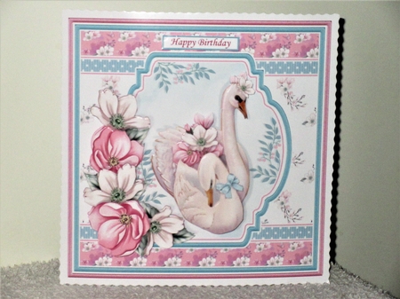 SWANS MOTHER & YOUNG 7.5 Decoupage & Insert Card Kit by Wayne Swan