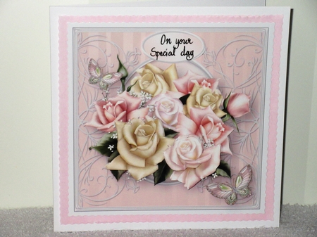 Rose Bouquet - Fancy Frame Card Mini Kit by Wayne Swan