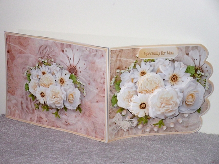 Cream Bouquet - 5 x 7 Side Fold Card Mini Kit by Wayne Swan