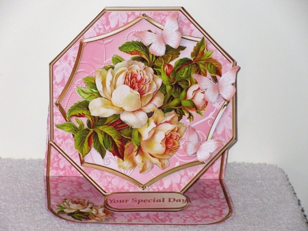 Victorian Roses - Shaped Easel Card Mini Kit by Wayne Swan