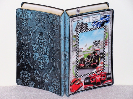 Racing Action Shaped Mini Page Kit by Wayne Swan